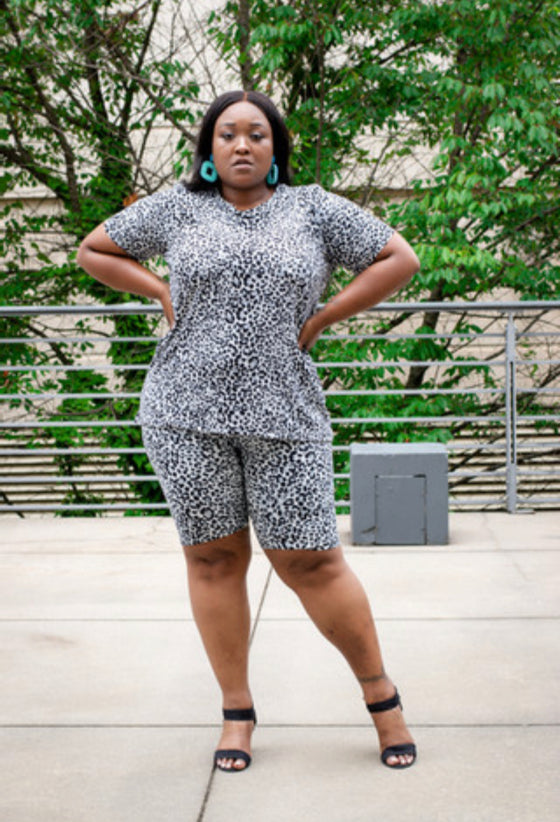 Plus Size- Basic 2pc Short Set- Grey Leopard