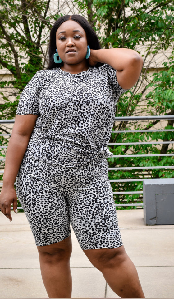 Plus Size- Basic 2pc Short Set- Grey Leopard