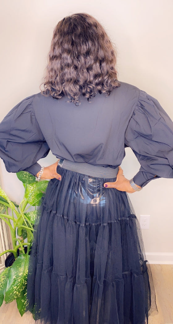 Tule Queen- Black