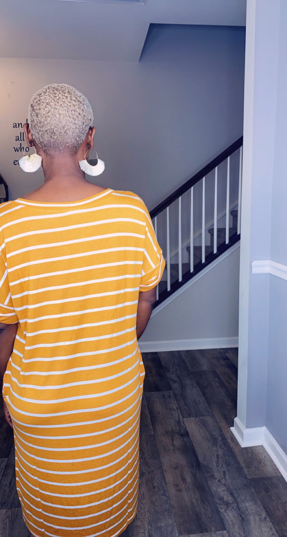 Olivia V-Neck-T-Shirt Striped Dress- Mustard