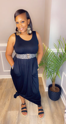  Lily Sleeveless Maxi Dress