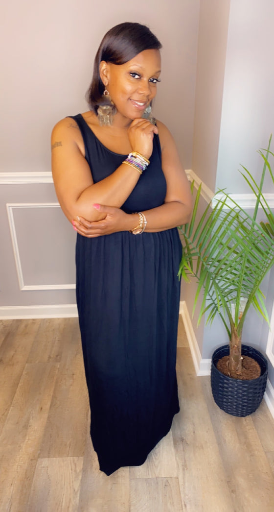 Lily Sleeveless Maxi Dress