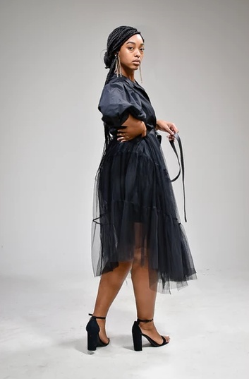 Tule Queen- Black